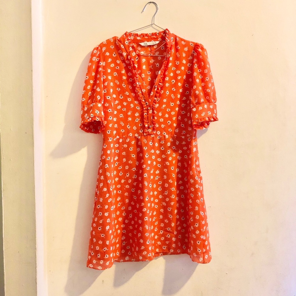 Zara orange short sleeve floral mini dress